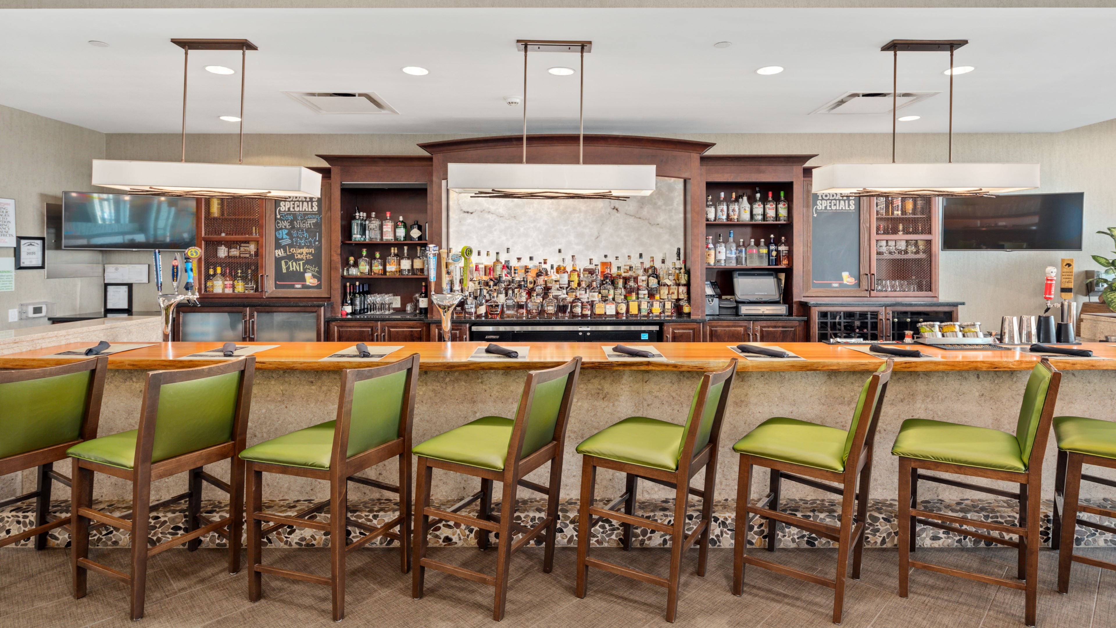 Holiday Inn Owensboro Riverfront 56/75