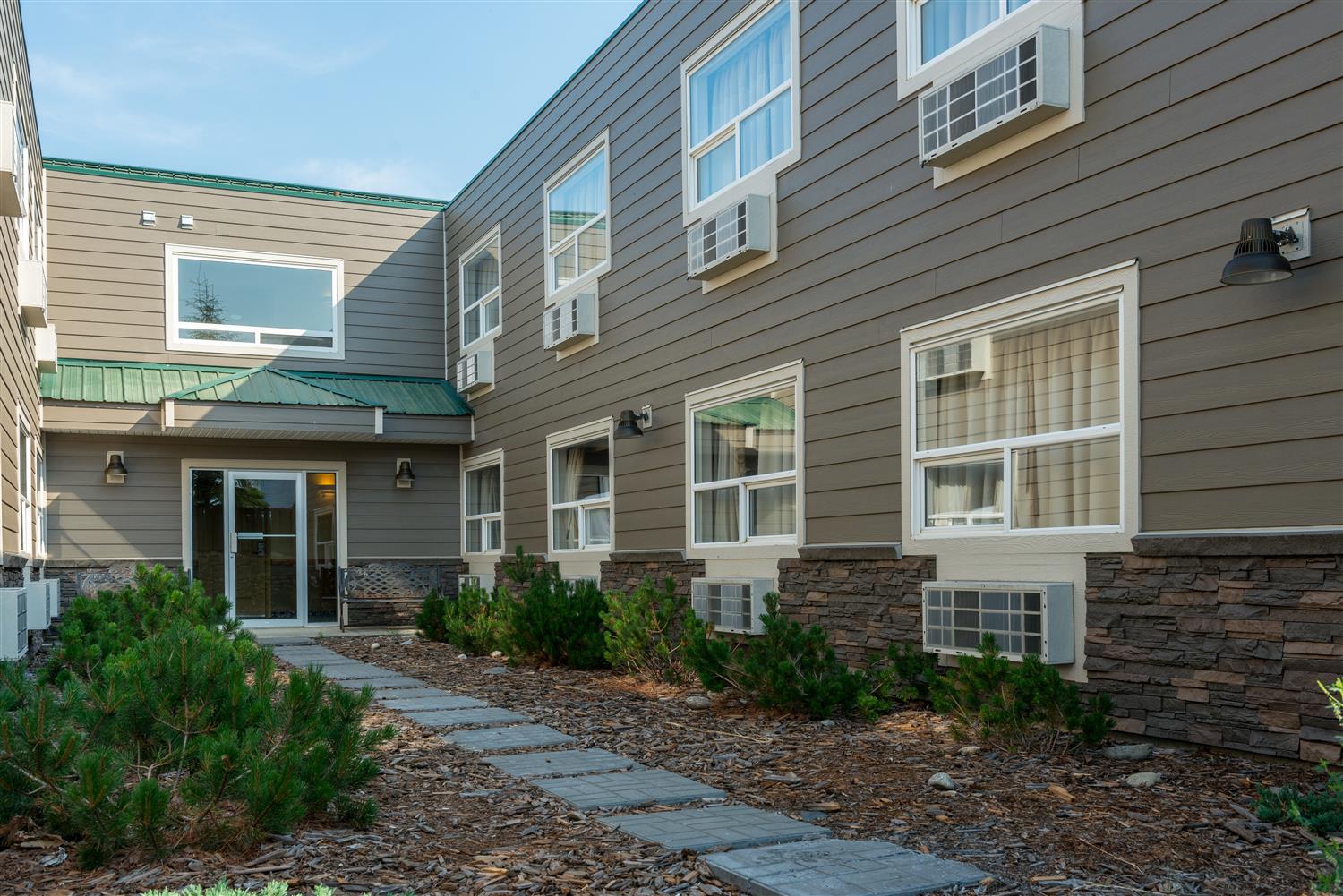Days Inn by Wyndham Valemount 1/20