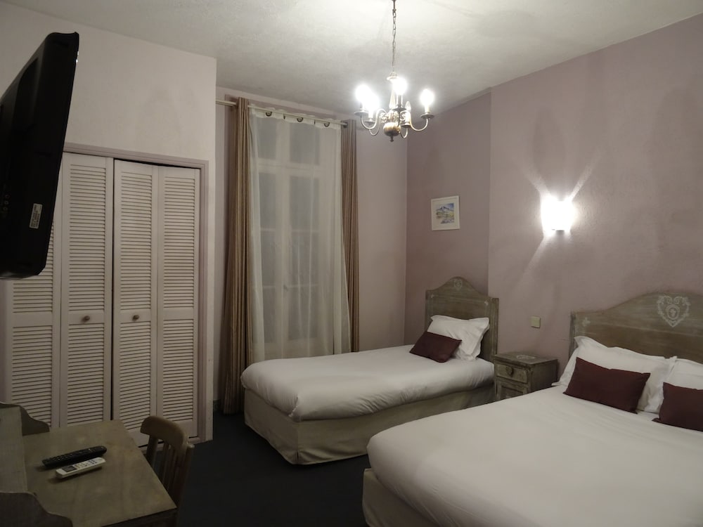 Hotel de France 34/65