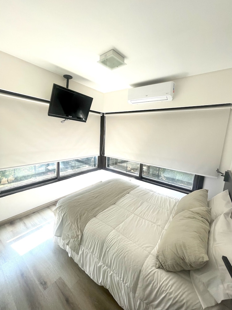 Golf Tower Suites Apartments 5/64