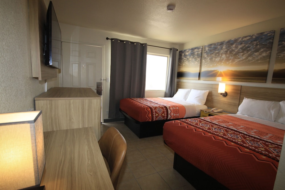 Days Inn by Wyndham Wheat Ridge/Denver West 24/44
