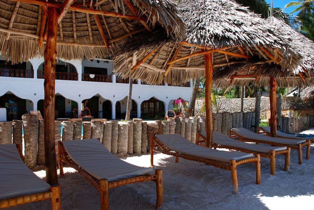 Zanzibar House 38/50