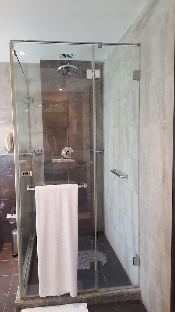The Lalit Resort And Spa Bekal 15/68