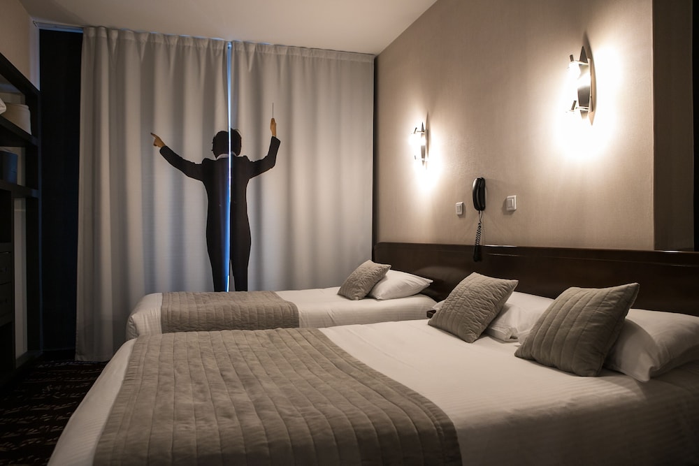 Hotel Majestic 24/58
