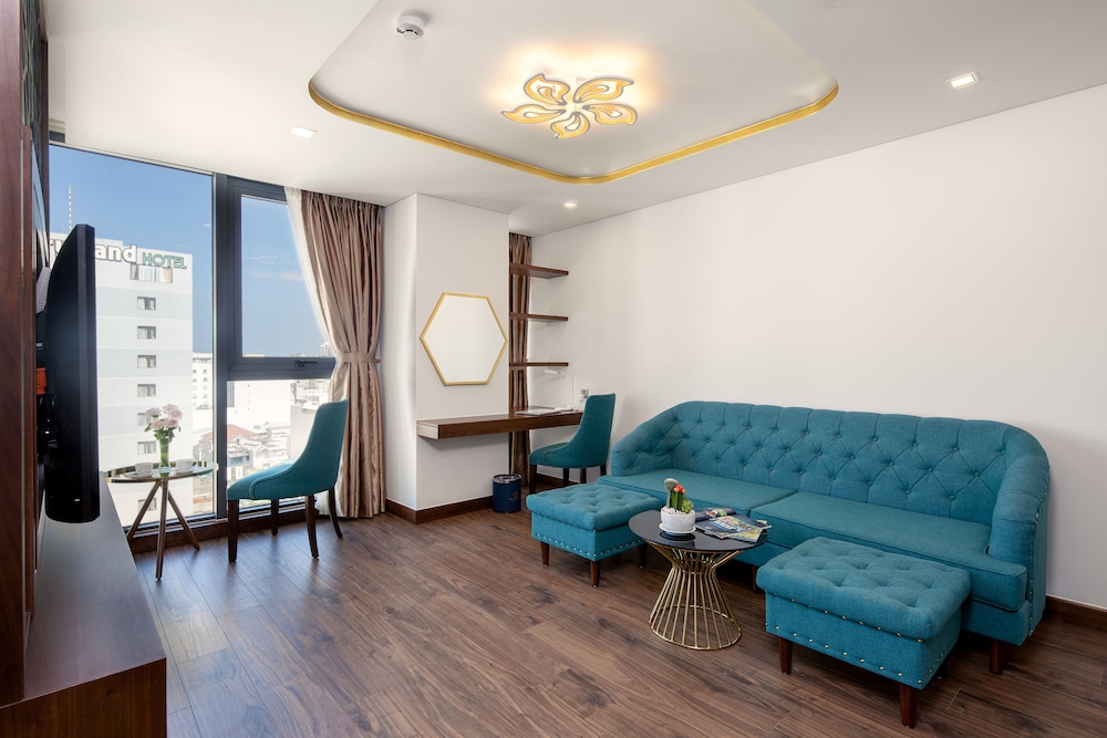 CN Palace hotel 35/67