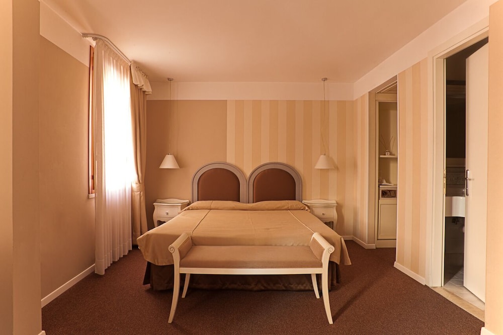 Bonotto Hotel Belvedere 9/43