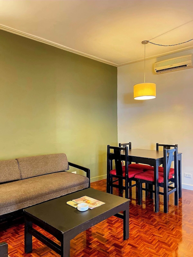 Copacabana Apartment Hotel 49/61