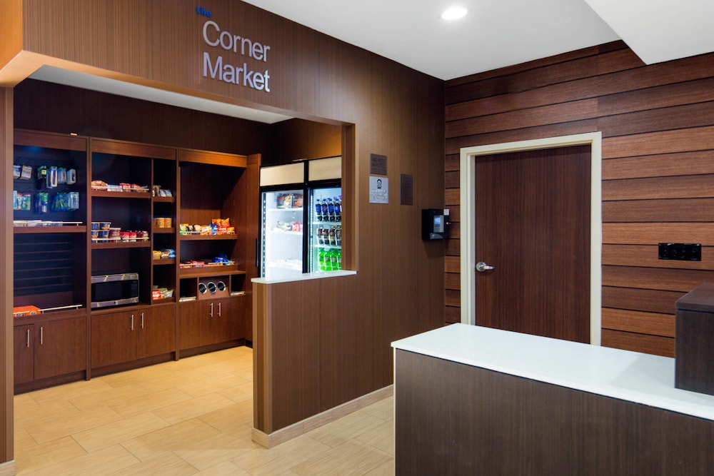 Fairfield Inn & Suites By Marriott Santa Fe 3/48