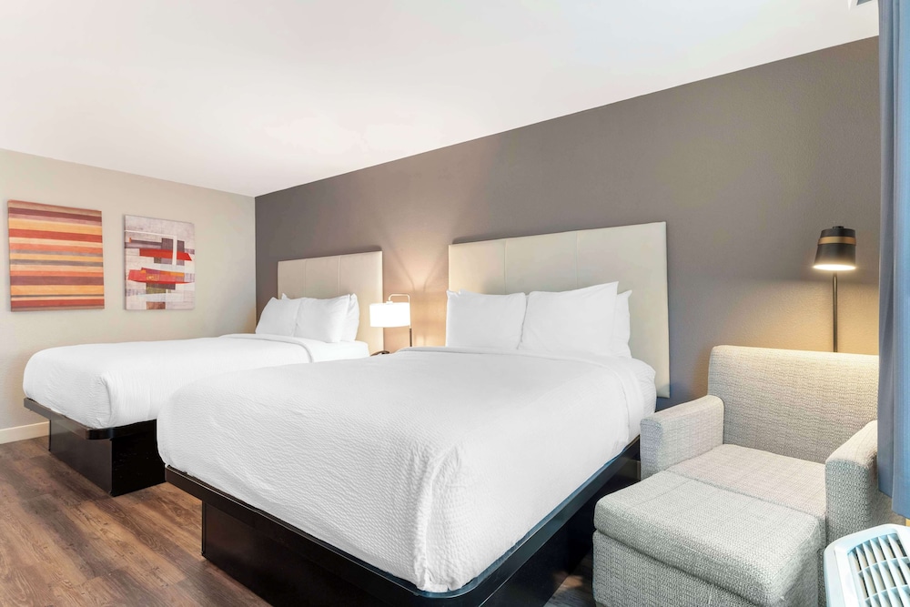 Best Western Plus Rancho Cordova Inn 21/63