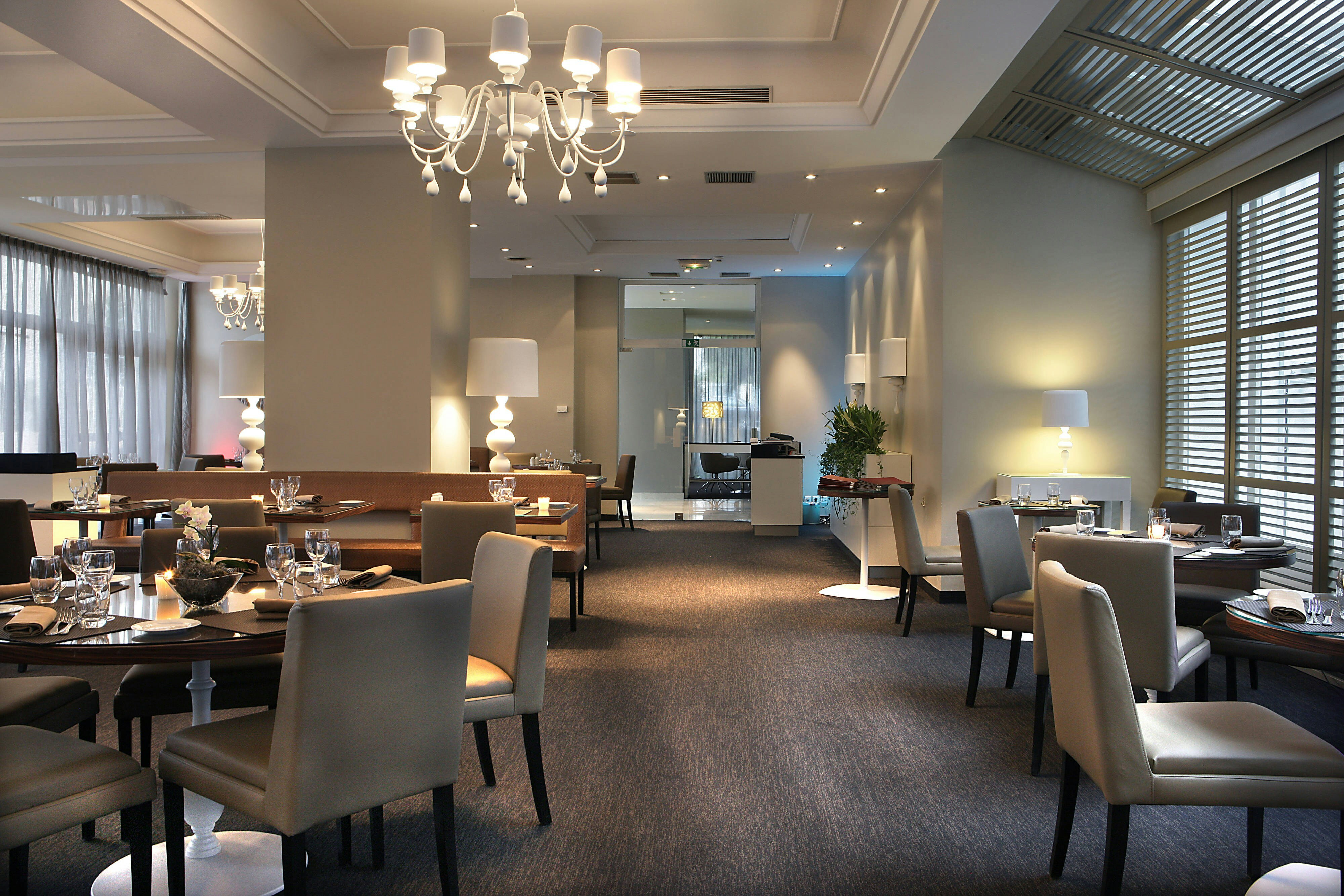 AC Hotel by Marriott Ambassadeur Antibes - Juan Les Pins 37/51