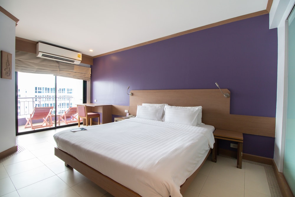 Heeton Concept Hotel Pattaya by Compass Hospitality 17/49