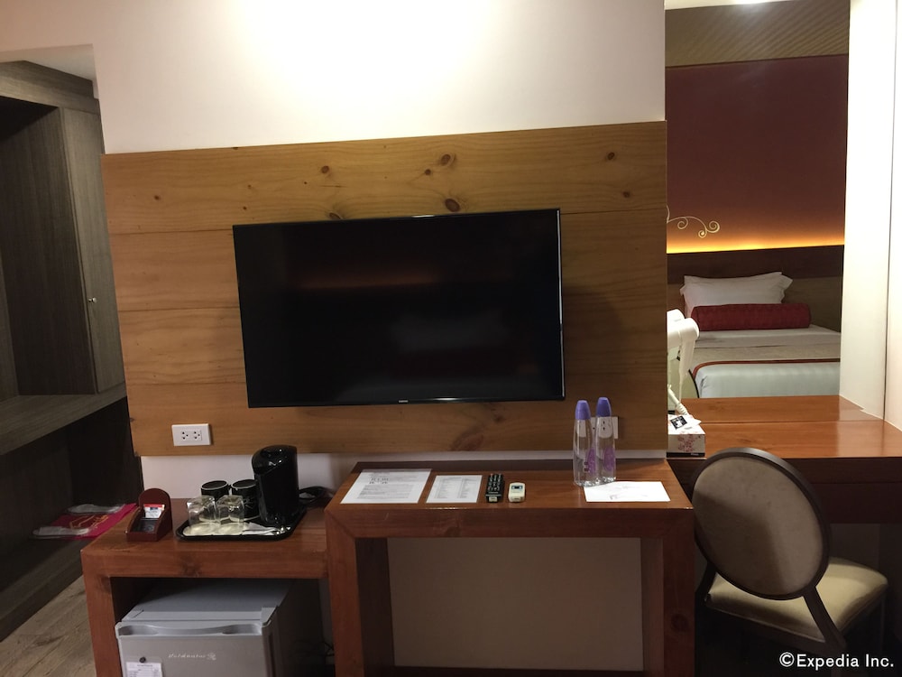 Sweet Home Boutique Hotel 58/72