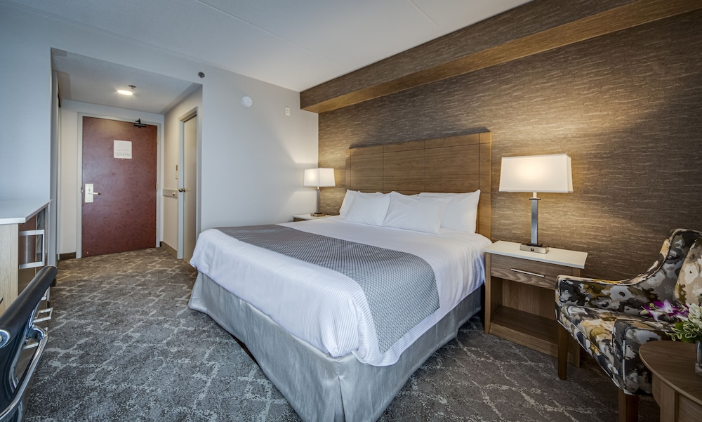 Monte Carlo Inn Vaughan Suites 25/65