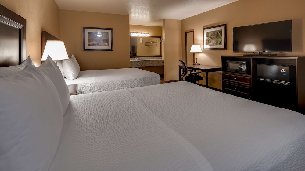 Best Western Country Inn 19/39