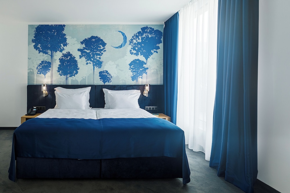 Blue Star Luxury Hotel 24/54