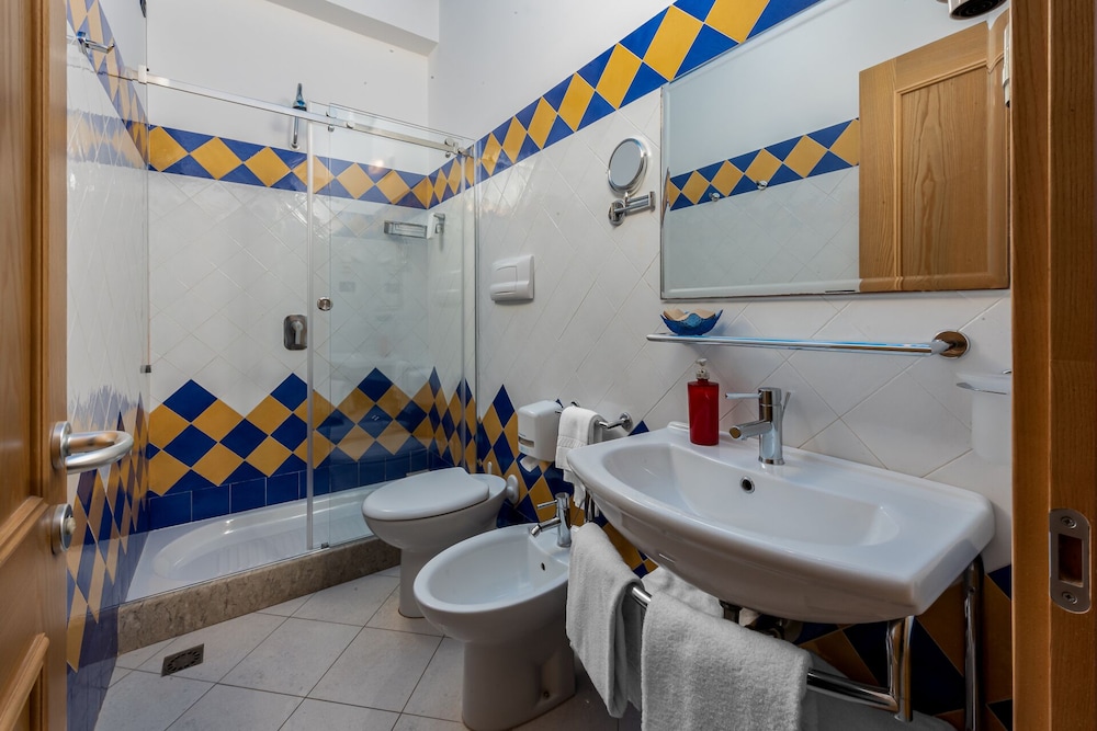 Hotel Ristorante Mediterraneo Faro 56/56