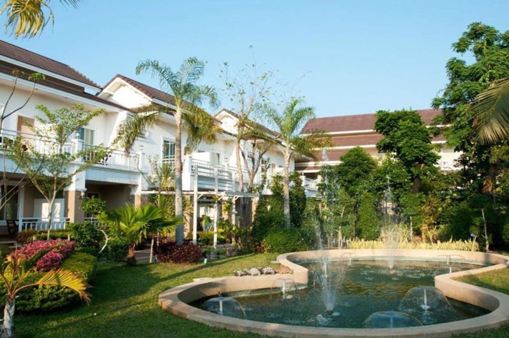 Tonwa Resort Hotel 47/55
