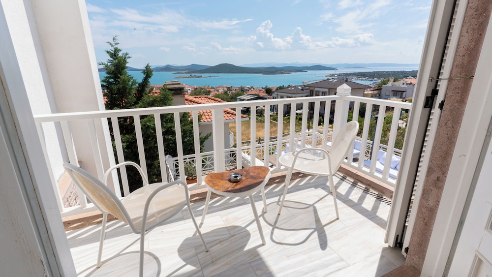 Pur Beyaz Butik Otel 4/50