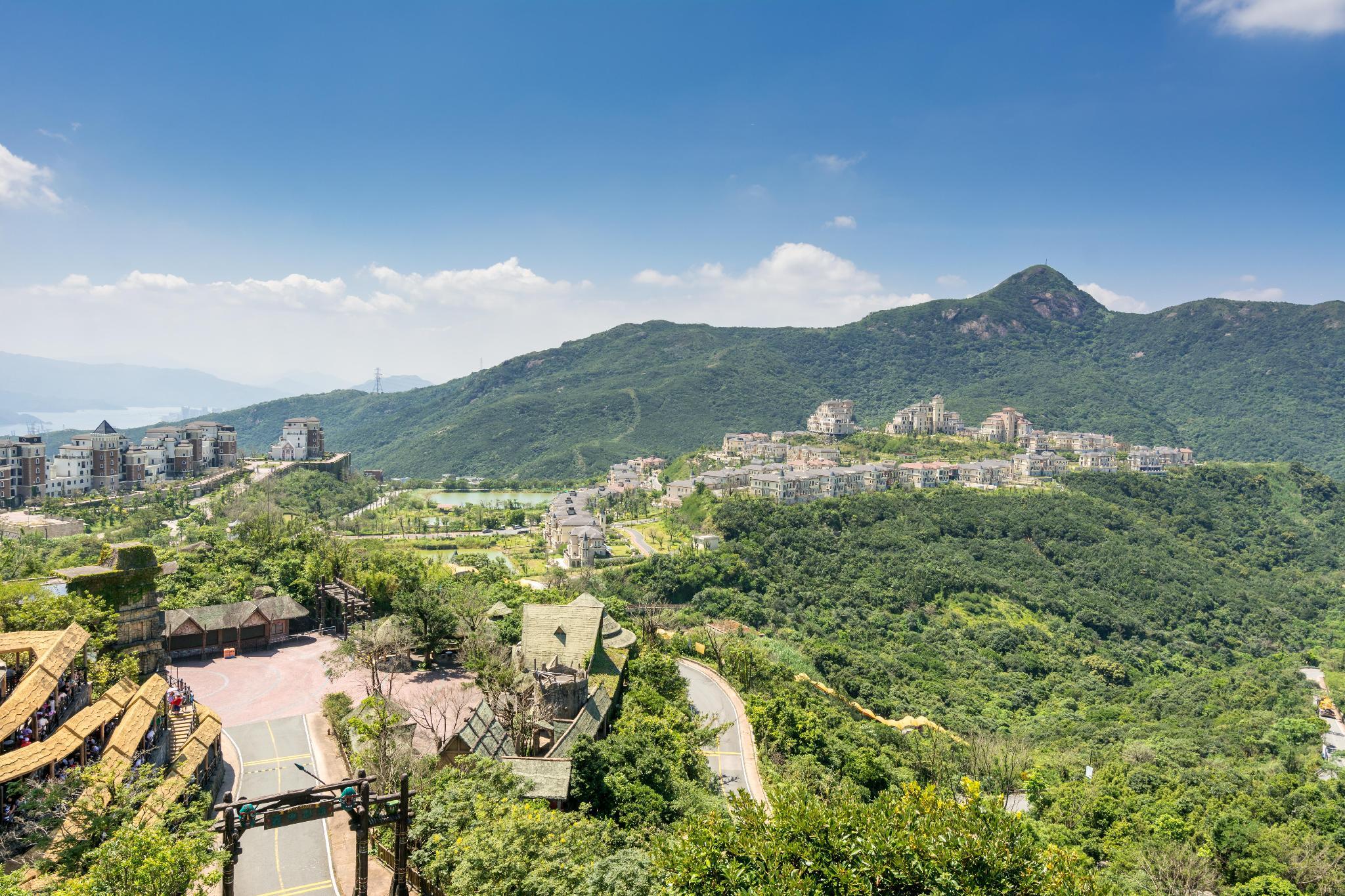 Vienna International Hotel (Shenzhen Dameisha) 41/43