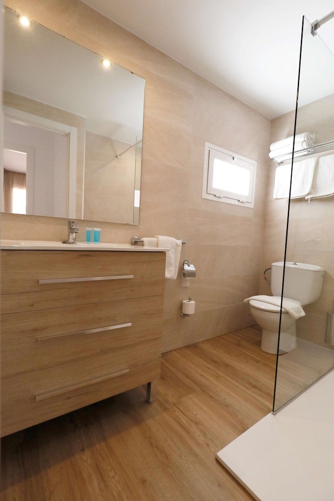 Naika Studios & Apartments 22/50