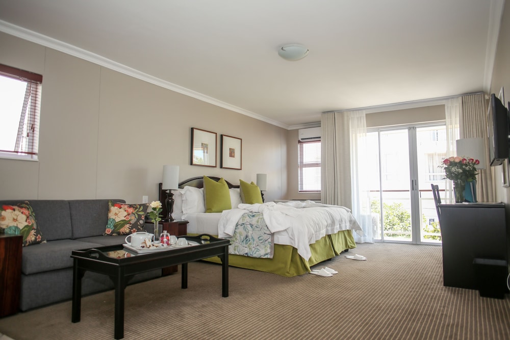 The Bantry Aparthotel by Totalstay 16/79