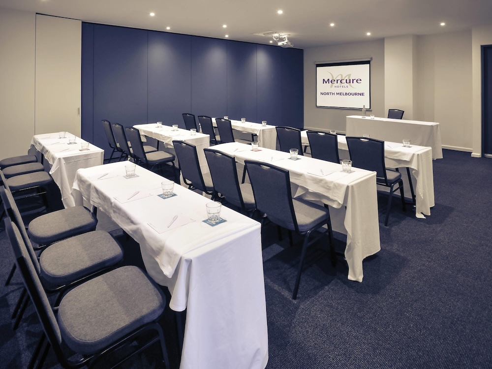 Mercure North Melbourne 46/63