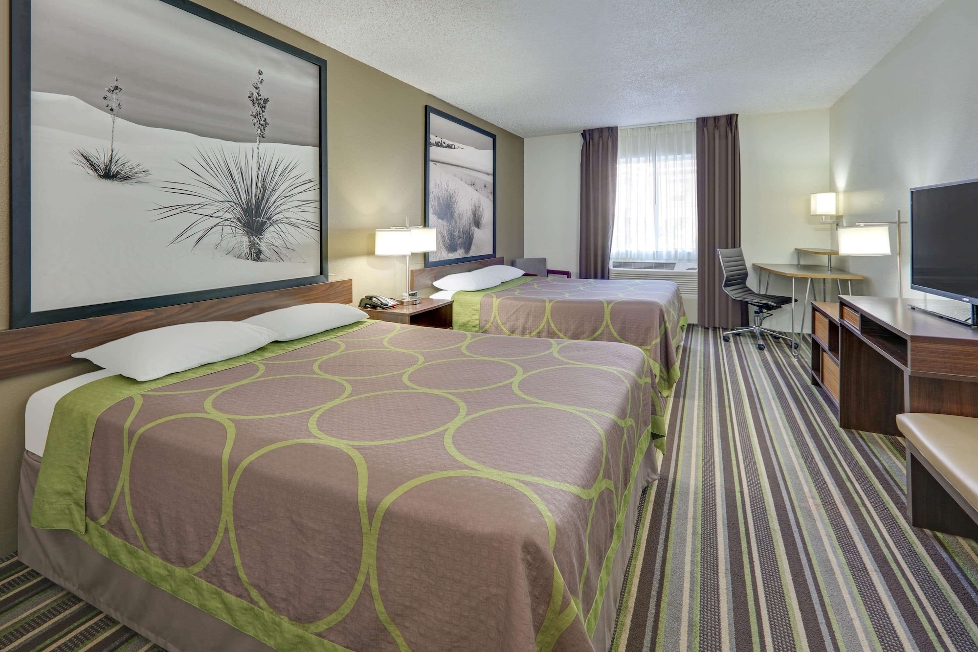 Room, 2 Queen Beds