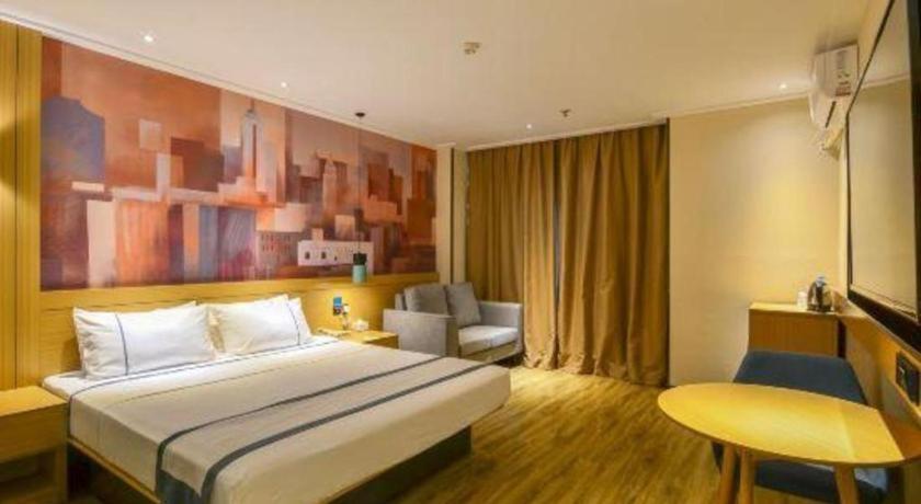City Comfort Inn(Wuhan Caician Square Branch) 26/54