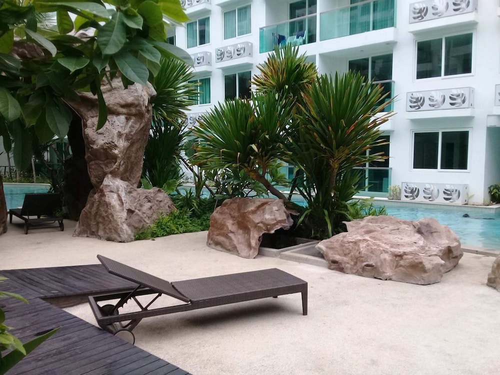 Amazon Residence By Pattaya Sunny Rentals 36/50