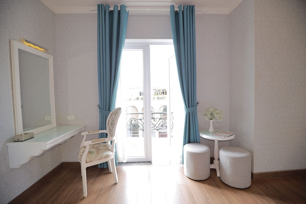 Hotel Du Lys Dalat 48/60