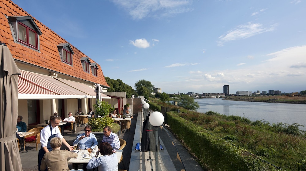 Hotel Restaurant Valuas 35/39