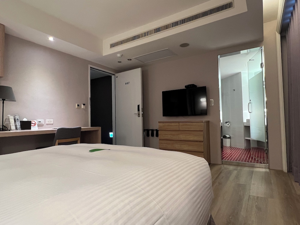 SUPERIOR, DOUBLE BED