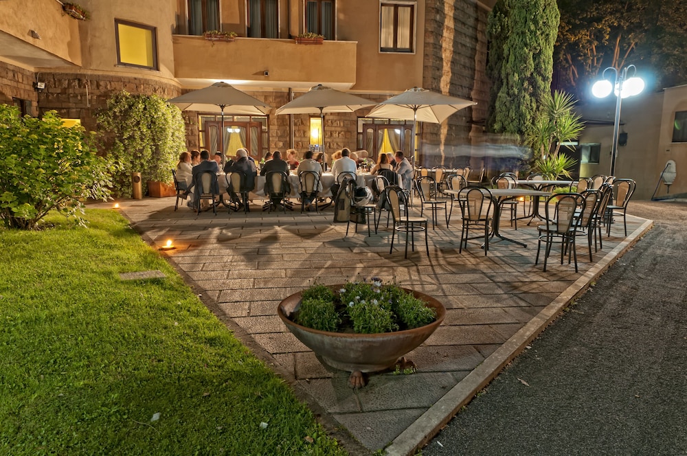 Hotel Cilicia 51/51