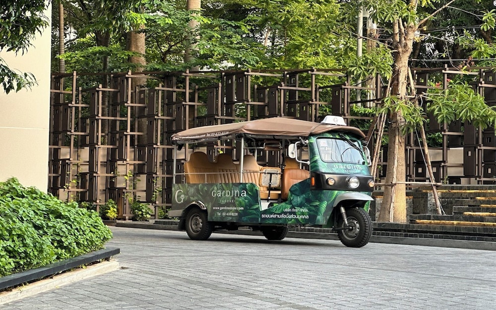 Gardina Asoke Hotel & Residence 42/49