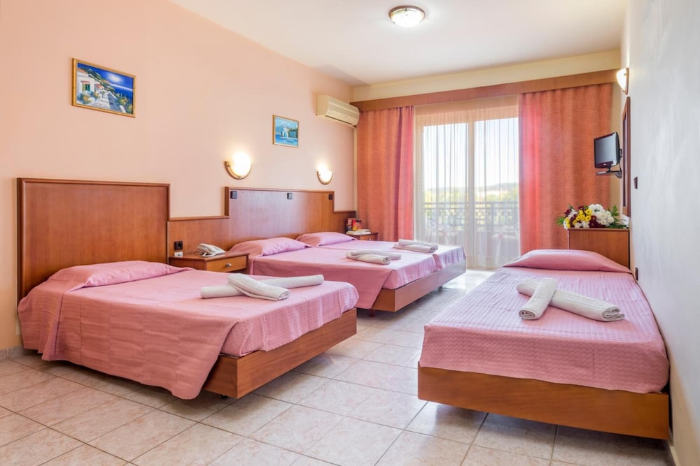Alea Hotel Apartments 8/29