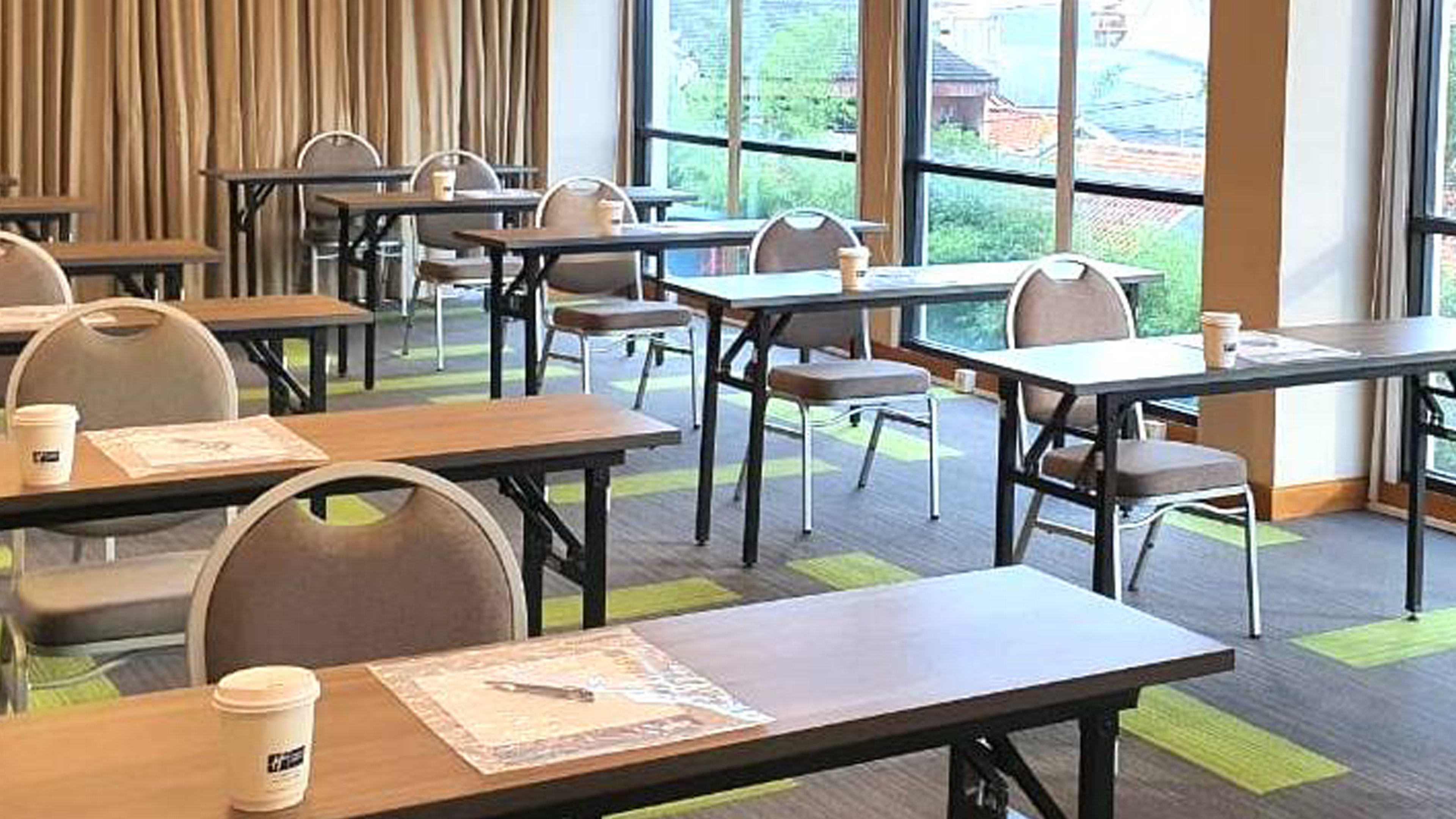 Holiday Inn Express Jakarta Menteng by IHG 40/66