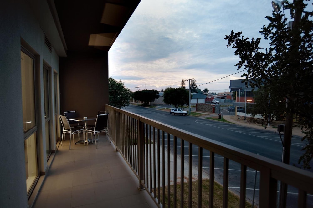 Quest Mildura 4/37