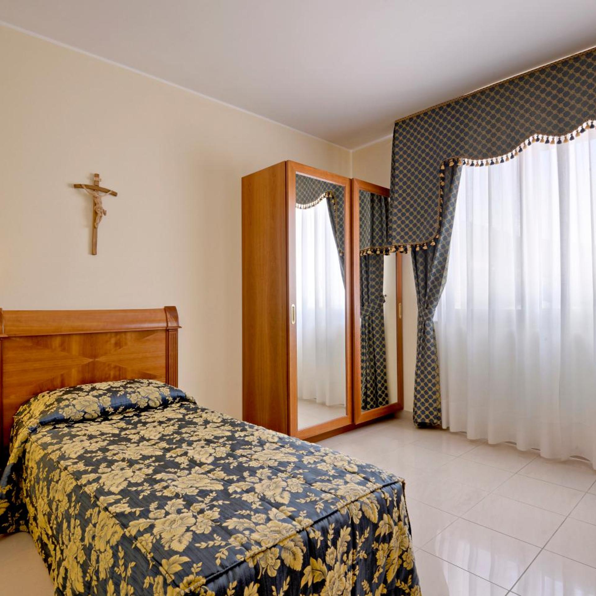 Centro Di Spiritualita Padre Pio 23/51