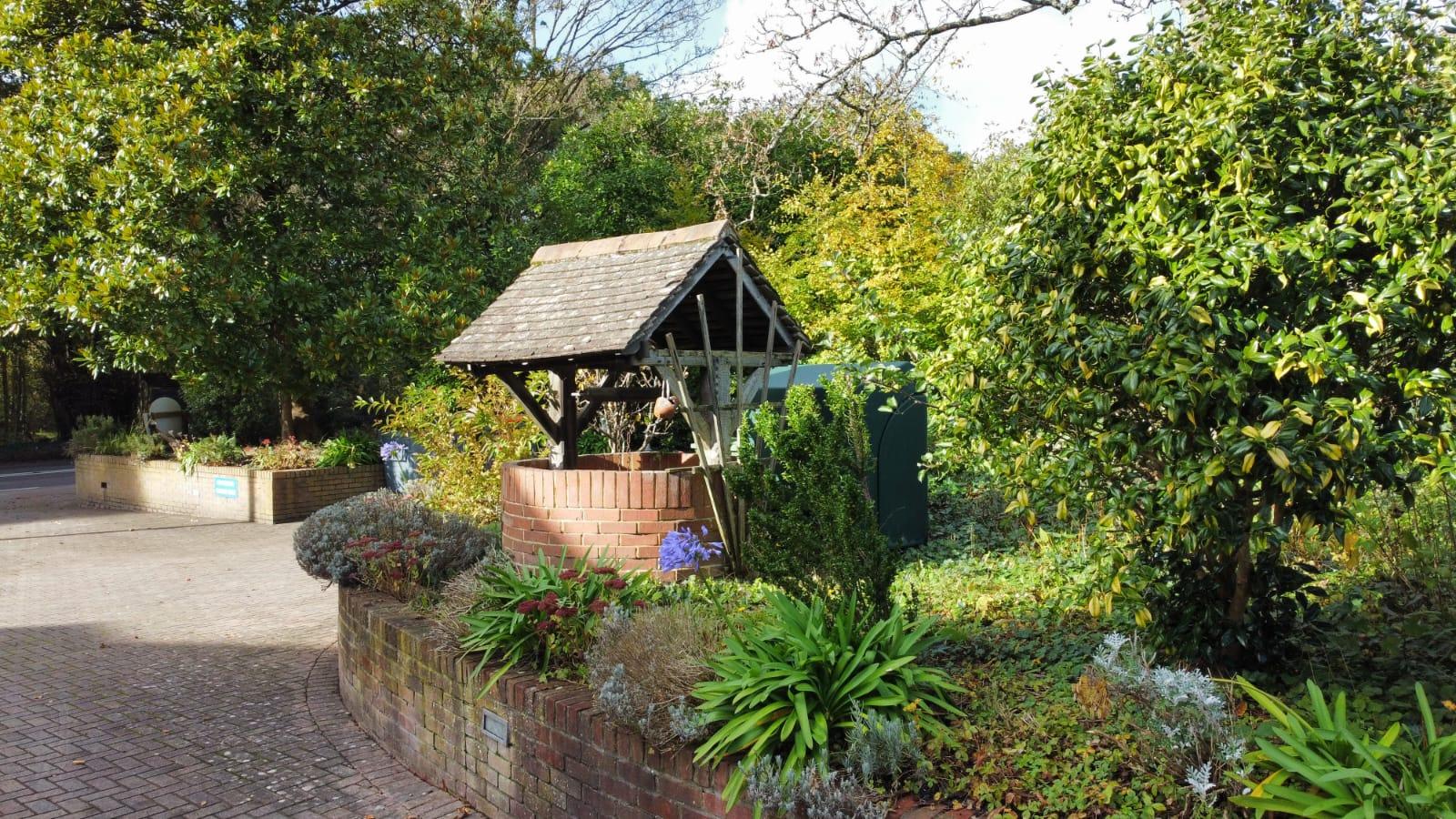 Royal Swan, Ashley Manor - B&B 28/30