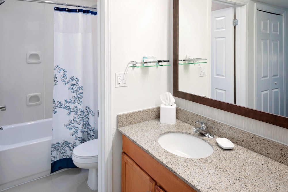 Residence Inn by Marriott Shelton-Fairfield County 8/30