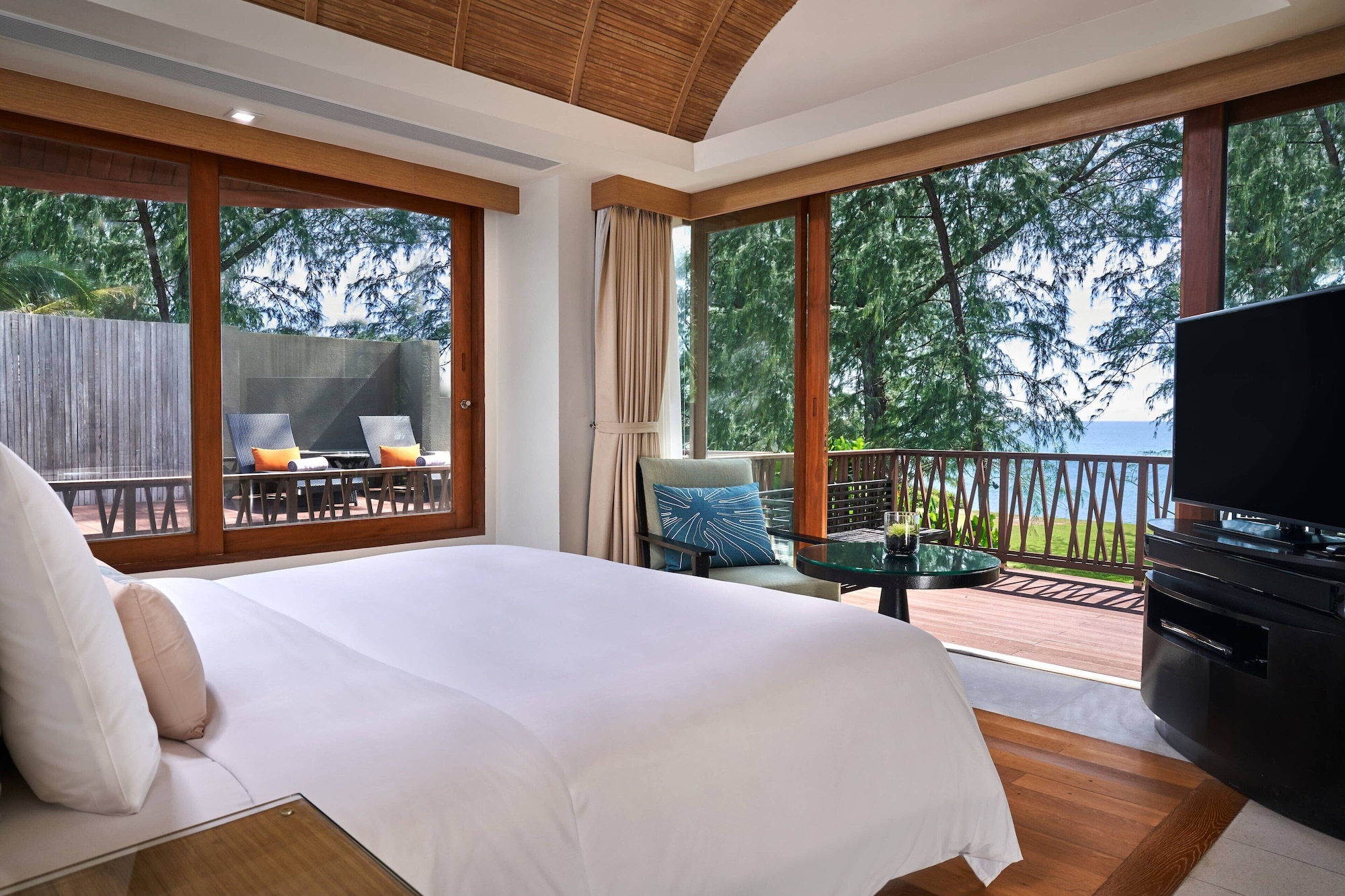 Room at Renaissance Phuket Resort And Spa, Mai Khao