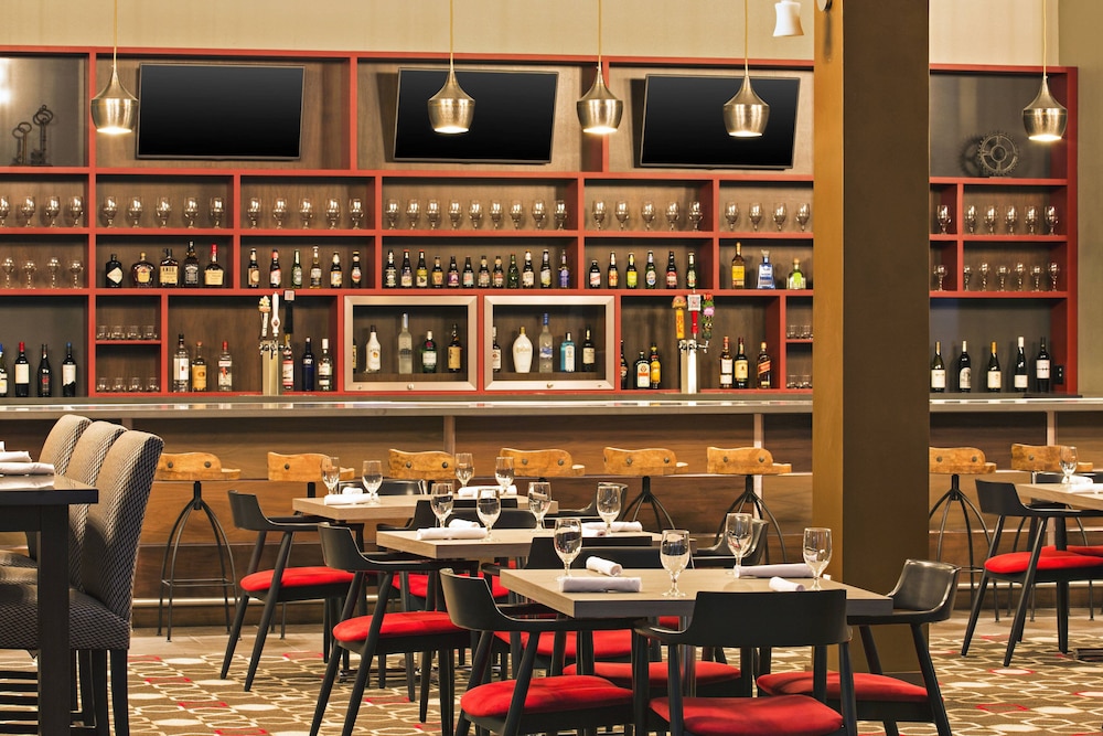 Four Points by Sheraton Bentonville 21/37