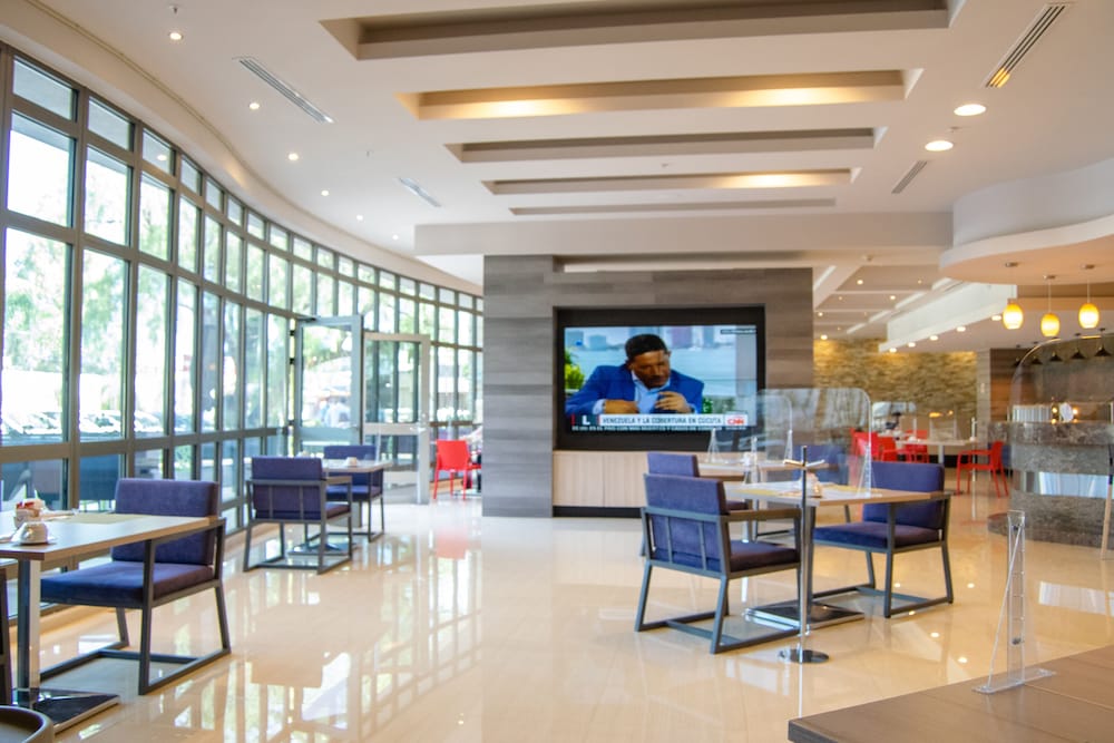 Hilton Garden Inn Leon Poliforum Ex Lq Hotel By La Quinta Leon Poliforum 36/56