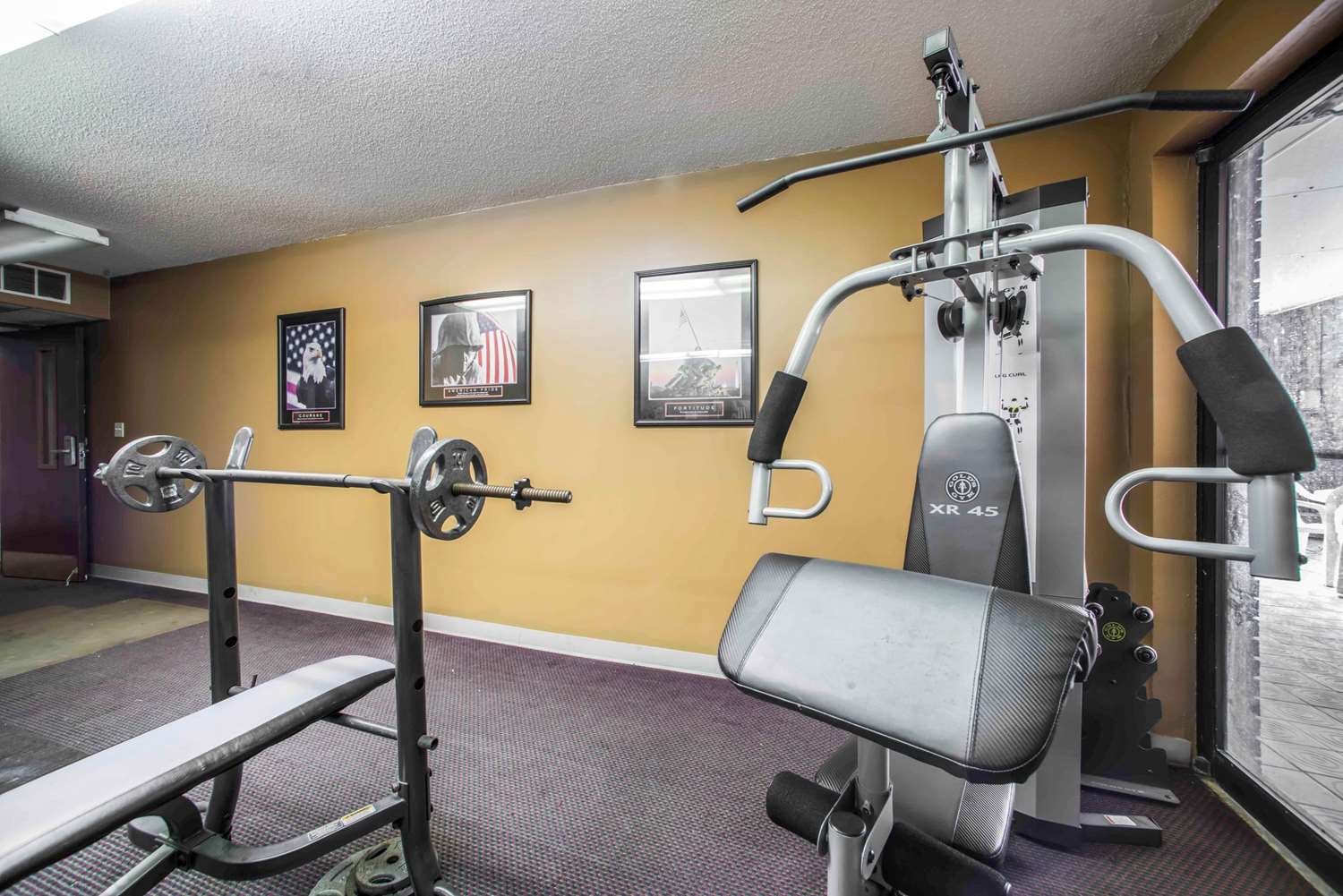 OYO Extended Stay Inn & Suites 8/15