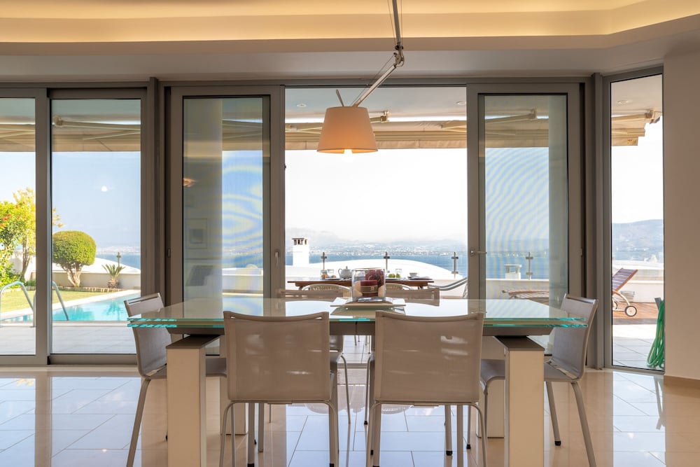 Alsus Crete Escape 83/100