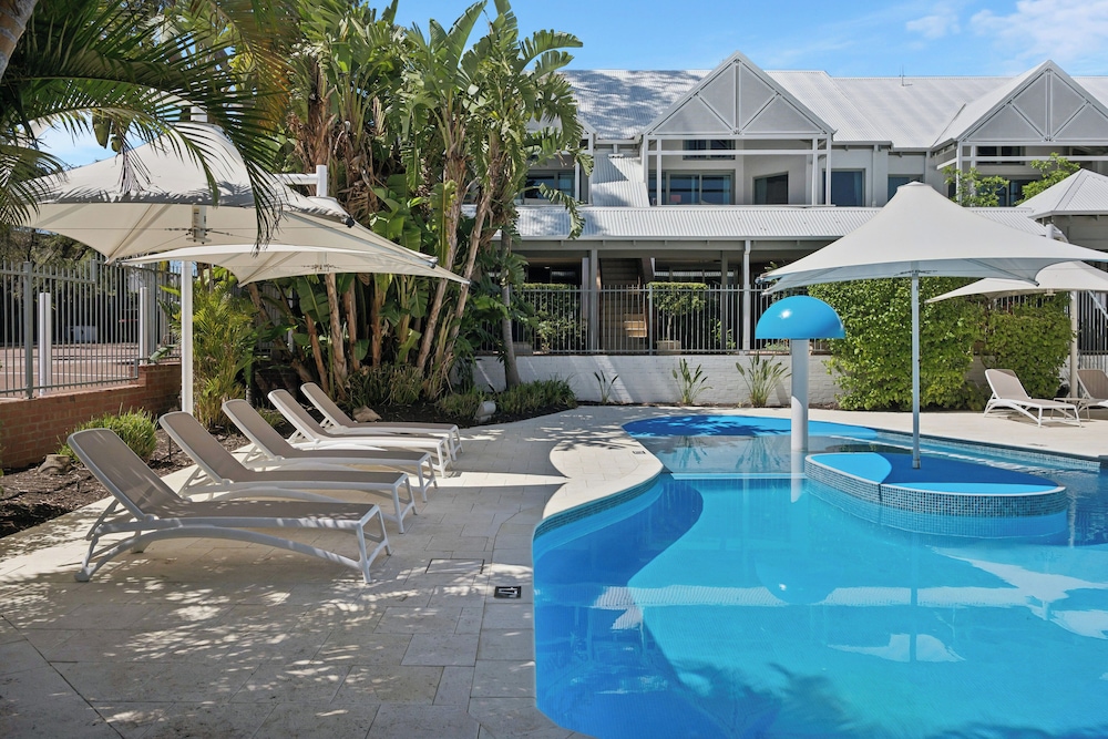 Broadwater Resort Apartments Como 61/67