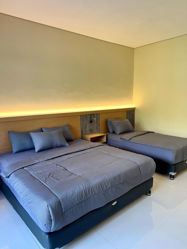 Puri Bali Lovina 16/50