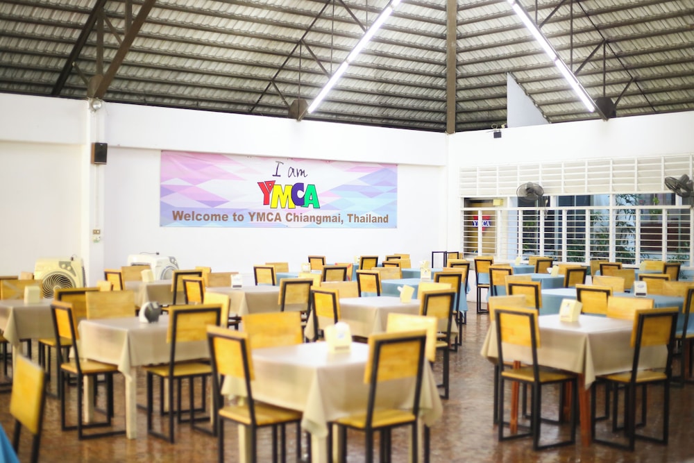 YMCA International Hotel 48/63