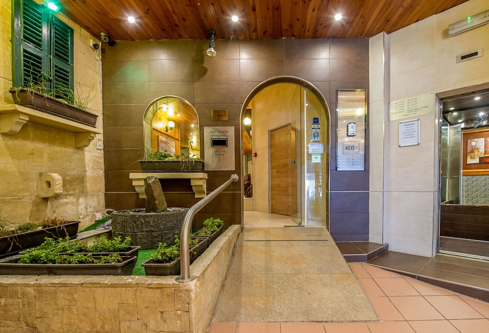 Alborada Aparthotel 24/44