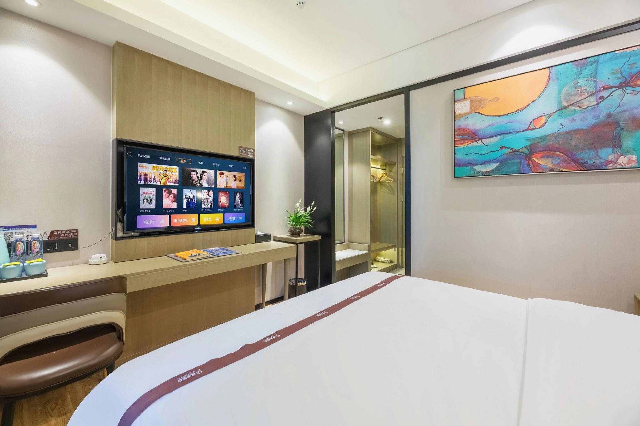 Gya, Executive, Suite